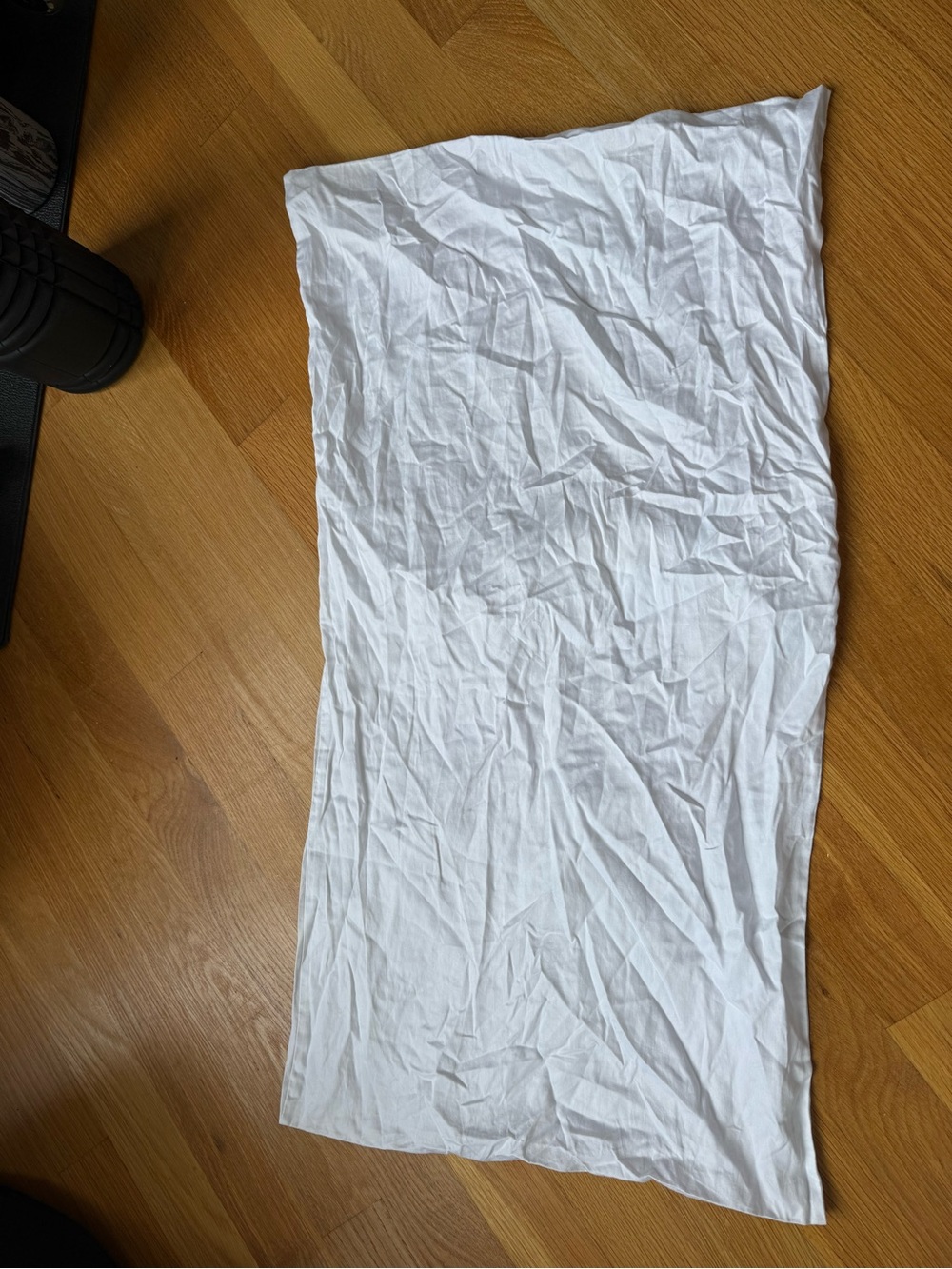 Parachute Home White King Pecale Pillowcase Set - Back Open